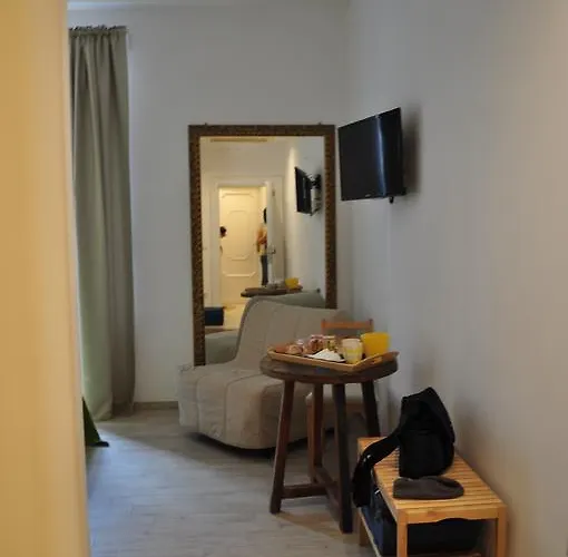 Of Arts Oda ve Kahvaltı Roma