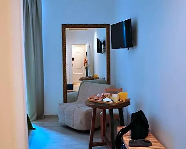 Of Arts Oda ve Kahvaltı 4*